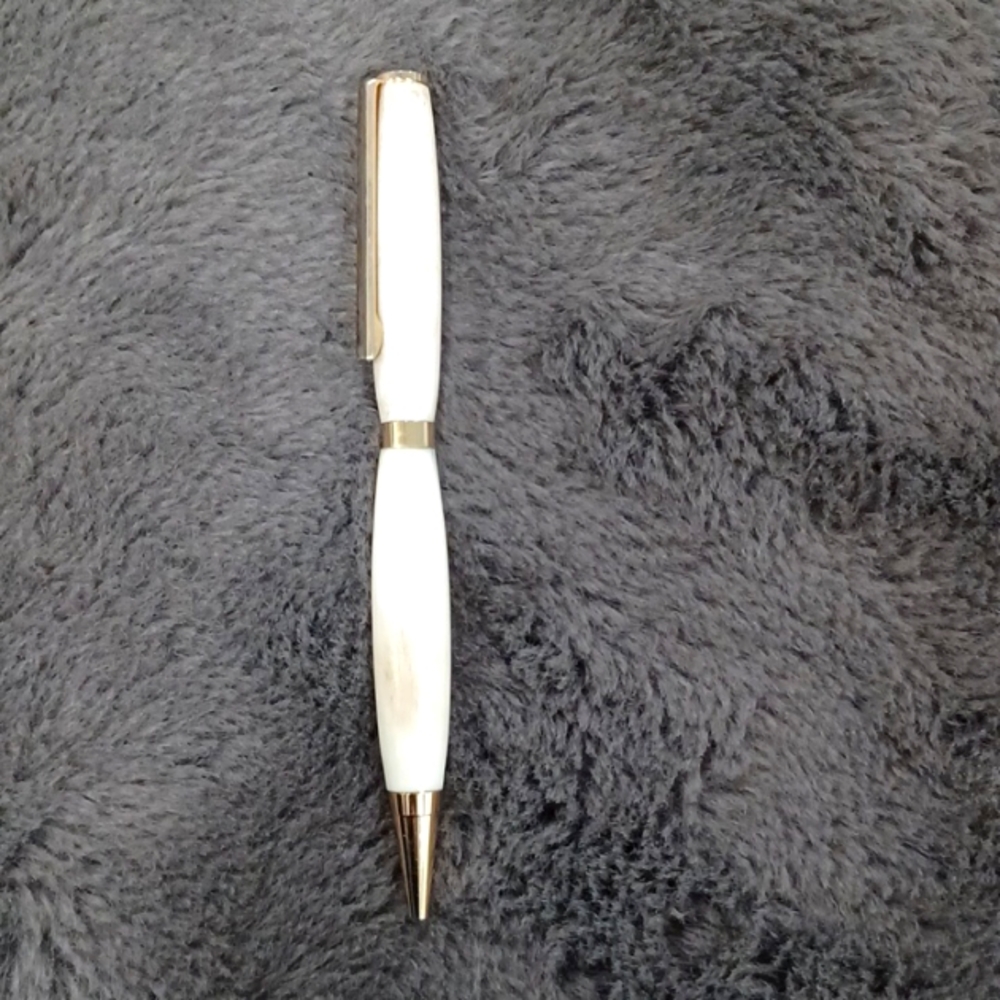 Deer Antler pen